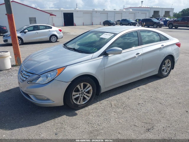 45067083 :رقم المزاد ، 5NPEB4AC8DH750108 vin ، 2013 Hyundai Sonata Gls مزاد بيع