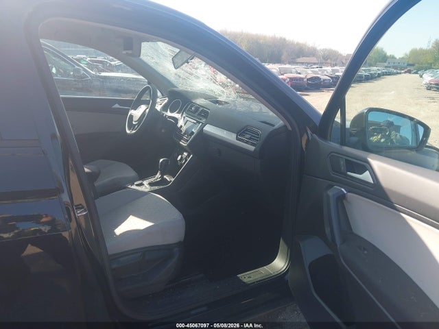 Продаж на аукціоні авто 2019 Volkswagen Tiguan 2.0t S, vin: 3VV0B7AX5KM015643, номер лоту: 45067097