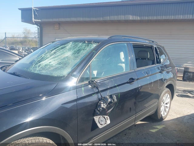 Продаж на аукціоні авто 2019 Volkswagen Tiguan 2.0t S, vin: 3VV0B7AX5KM015643, номер лоту: 45067097