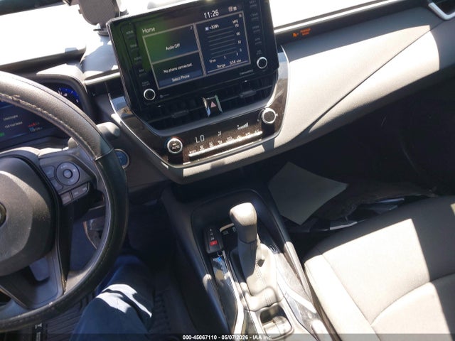 Toyota Corolla Hybrid Le 2022 JTDEAMDE2NJ040873 Image 11