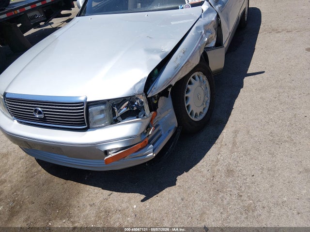 1991 Lexus Ls 400 მანქანა იყიდება აუქციონზე, vin: JT8UF11E5M0061218, აუქციონის ნომერი: 45067121