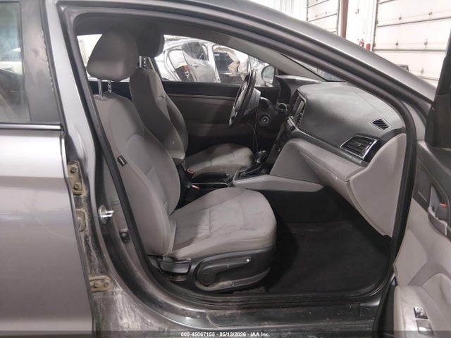 Продаж на аукціоні авто 2018 Hyundai Elantra Sel, vin: 5NPD84LF8JH354029, номер лоту: 45067155
