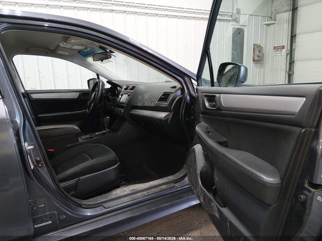 Продажа на аукционе авто 2015 Subaru Legacy 2.5i, vin: 4S3BNBA64F3063196, номер лота: 45067165