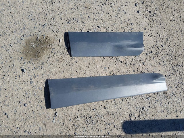 1FMCU9J92EUA88421 Ford Escape Titanium