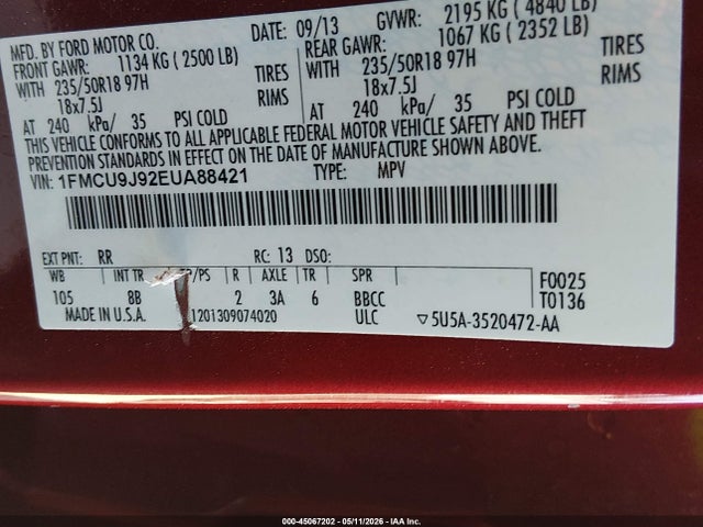 1FMCU9J92EUA88421 Ford Escape Titanium