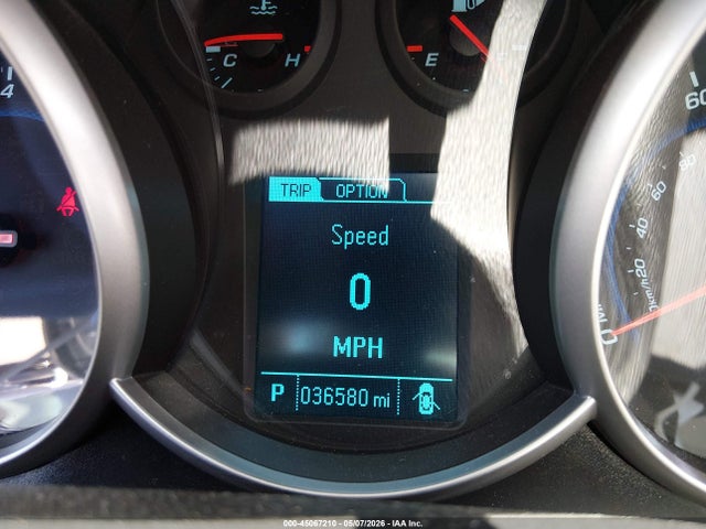 1G1PA5SGXE7419077 Chevrolet Cruze Ls Auto