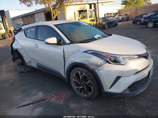 JTNKHMBX6J1008274 Toyota C-hr Xle Premium