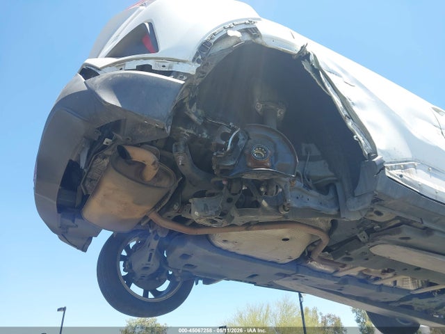 JTNKHMBX6J1008274 Toyota C-hr Xle Premium