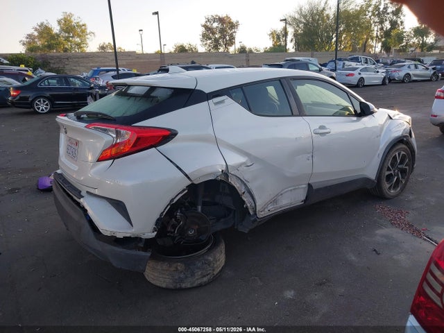 JTNKHMBX6J1008274 Toyota C-hr Xle Premium