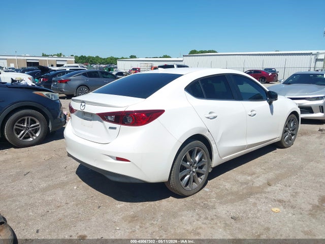45067302 :رقم المزاد ، 3MZBN1V32JM191757 vin ، 2018 Mazda Mazda3 Touring مزاد بيع