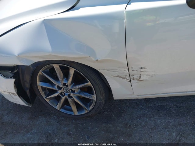 45067302 :رقم المزاد ، 3MZBN1V32JM191757 vin ، 2018 Mazda Mazda3 Touring مزاد بيع