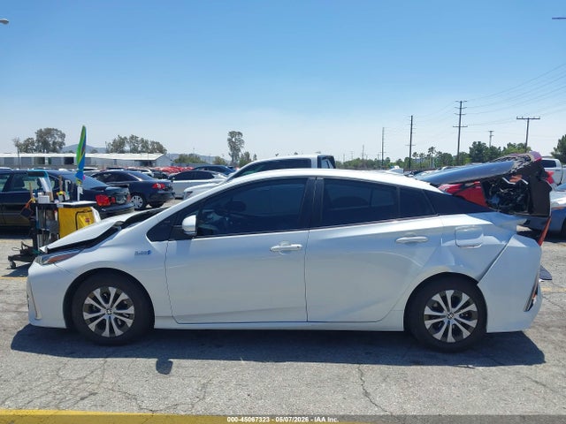 JTDKAMFP2M3166865 Toyota Prius Prime Xle