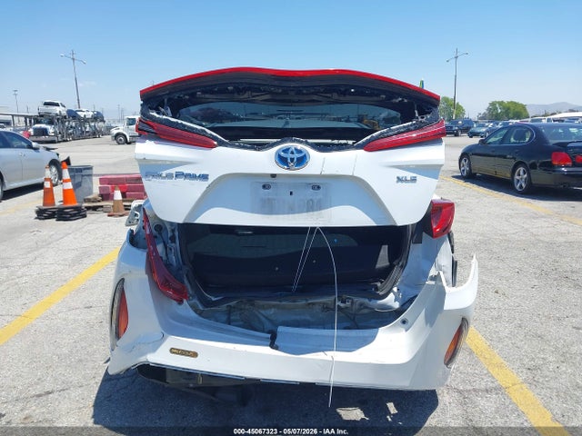 JTDKAMFP2M3166865 Toyota Prius Prime Xle