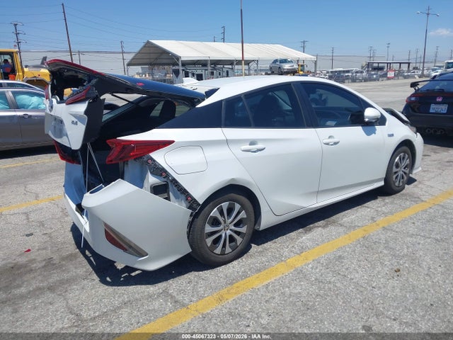 JTDKAMFP2M3166865 Toyota Prius Prime Xle