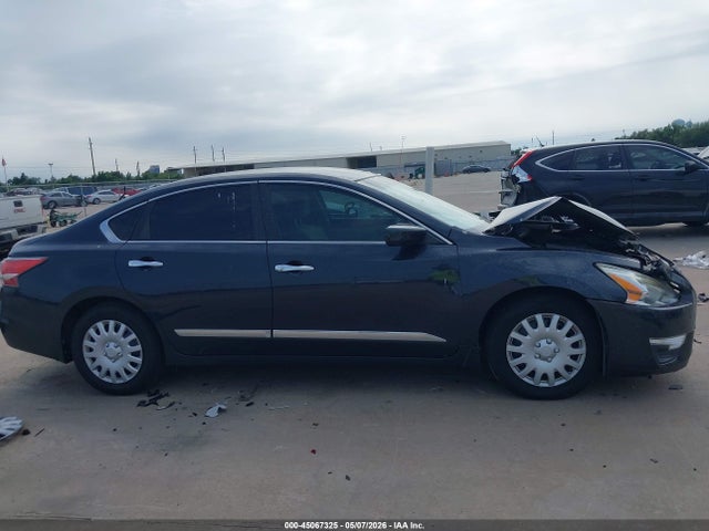 Nissan Altima 2.5 S 2015 1N4AL3AP7FC103776 Image 13
