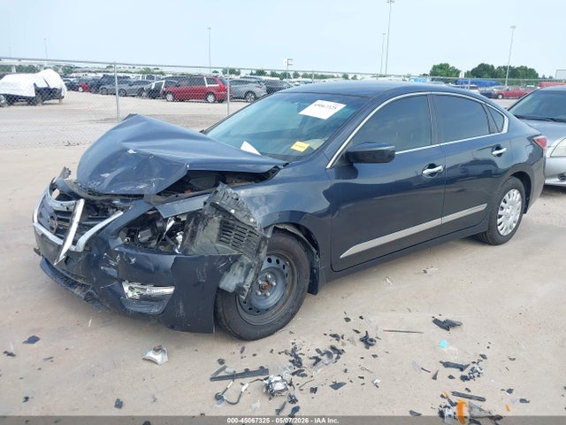 Nissan Altima 2.5 S 2015 1N4AL3AP7FC103776 Image 2