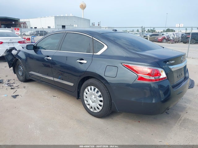 Nissan Altima 2.5 S 2015 1N4AL3AP7FC103776 Image 3