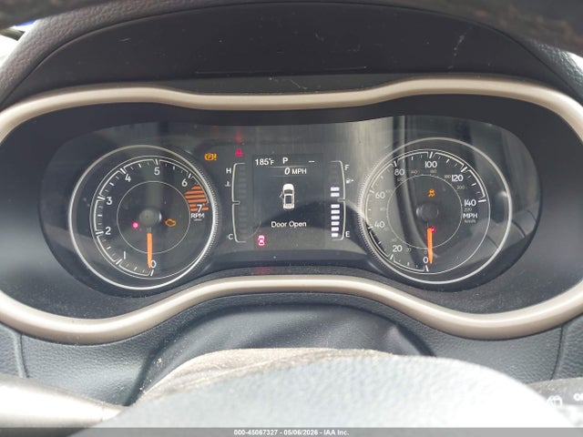 45067327 :رقم المزاد ، 1C4PJLAB8HW508755 vin ، 2017 Jeep Cherokee Altitude Fwd مزاد بيع