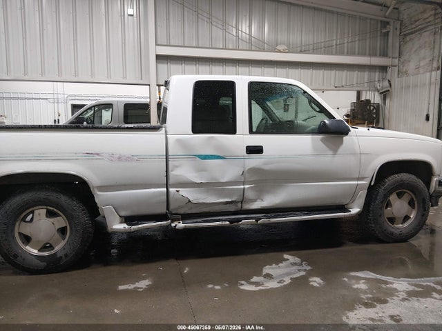 Продаж на аукціоні авто 1995 Gmc Sierra K1500, vin: 2GTEK19K8S1551830, номер лоту: 45067359
