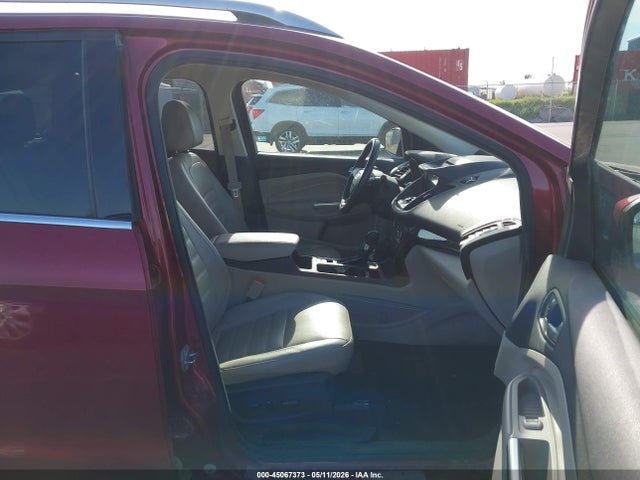 2017 Ford Escape Titanium მანქანა იყიდება აუქციონზე, vin: 1FMCU0J96HUC65827, აუქციონის ნომერი: 45067373