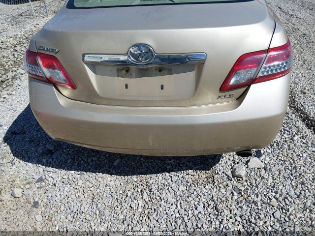 2010 Toyota Camry Xle მანქანა იყიდება აუქციონზე, vin: 4T4BF3EK5AR023367, აუქციონის ნომერი: 45067391