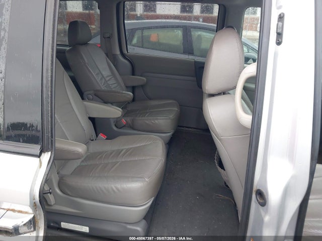 45067397 :رقم المزاد ، KNDMH4C76B6382495 vin ، 2011 Kia Sedona Ex مزاد بيع
