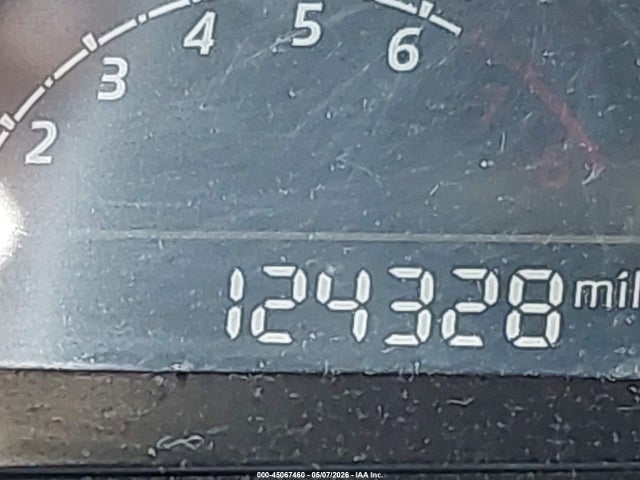 3MYDLBYV7JY310692 Toyota YARIS IA
