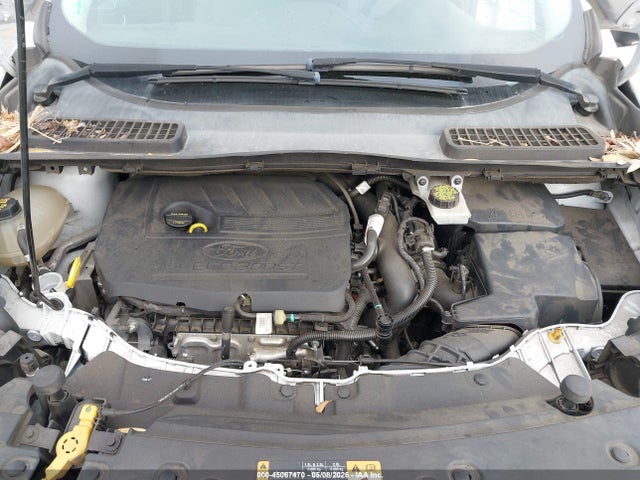 45067470 :رقم المزاد ، 1FMCU0GD9HUC34843 vin ، 2017 Ford Escape Se مزاد بيع