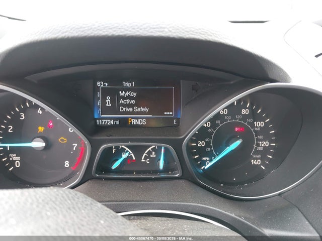 45067470 :رقم المزاد ، 1FMCU0GD9HUC34843 vin ، 2017 Ford Escape Se مزاد بيع