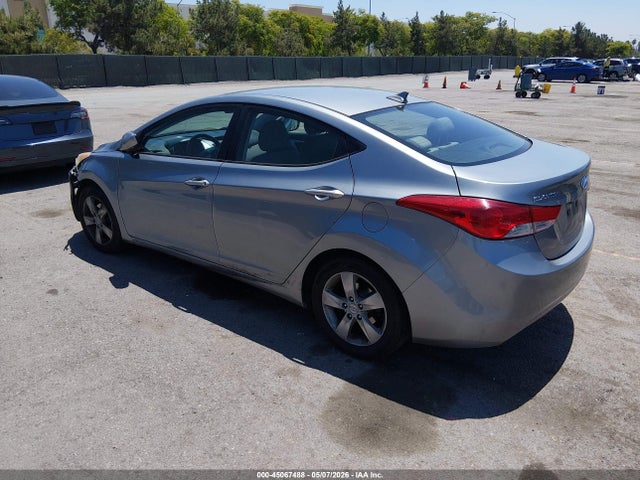 Продаж на аукціоні авто 2013 Hyundai Elantra Gls, vin: KMHDH4AEXDU711419, номер лоту: 45067488
