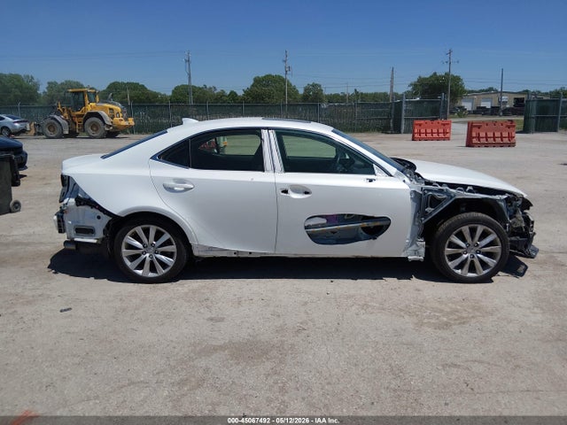 Продажа на аукционе авто 2014 Lexus Is 250, vin: JTHCF1D28E5014525, номер лота: 45067492