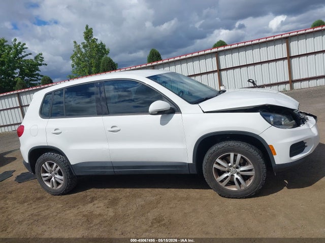 Продаж на аукціоні авто 2014 Volkswagen Tiguan S, vin: WVGBV3AX0EW527172, номер лоту: 45067495