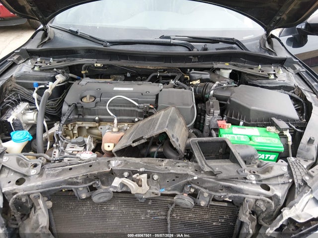1HGCR2F17HA204090 Honda Accord Sport Se