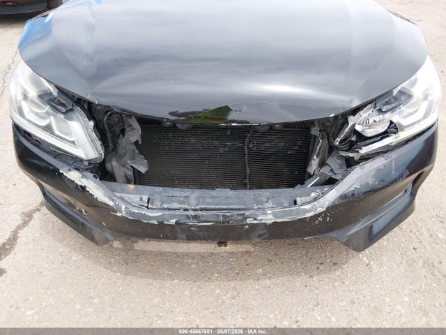 1HGCR2F17HA204090 Honda Accord Sport Se