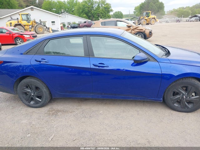 2023 Hyundai Elantra Sel მანქანა იყიდება აუქციონზე, vin: KMHLM4AG5PU552743, აუქციონის ნომერი: 45067527