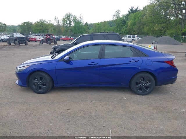 2023 Hyundai Elantra Sel მანქანა იყიდება აუქციონზე, vin: KMHLM4AG5PU552743, აუქციონის ნომერი: 45067527