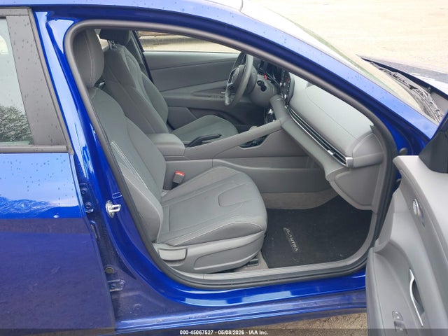 2023 Hyundai Elantra Sel მანქანა იყიდება აუქციონზე, vin: KMHLM4AG5PU552743, აუქციონის ნომერი: 45067527