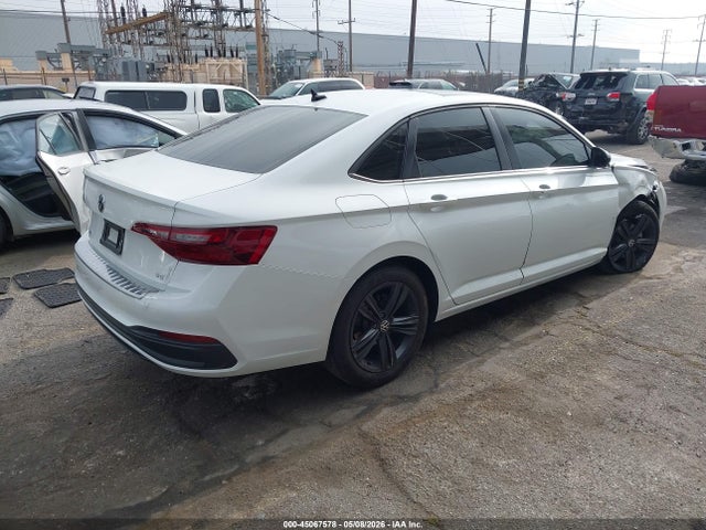 Auction sale of the 2024 Volkswagen Jetta 1.5t Se, vin: 3VW7M7BU0RM098840, lot number: 45067578