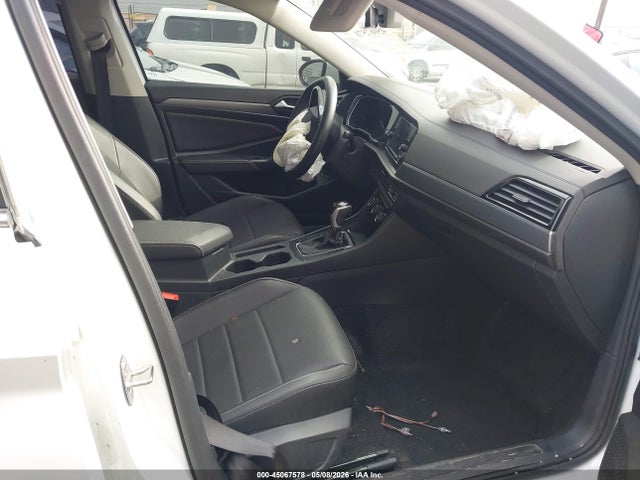Auction sale of the 2024 Volkswagen Jetta 1.5t Se, vin: 3VW7M7BU0RM098840, lot number: 45067578