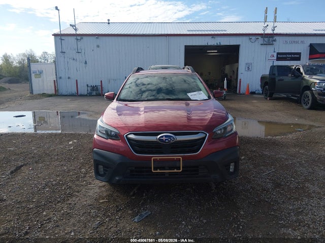 45067581 :رقم المزاد ، 4S4BTACC6M3204748 vin ، 2021 Subaru Outback Premium مزاد بيع