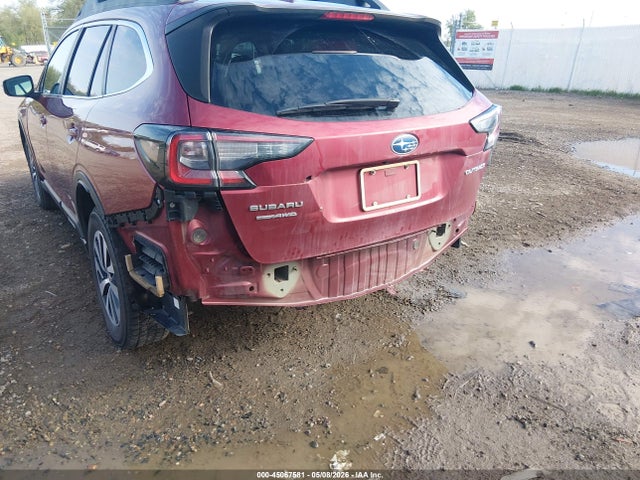 45067581 :رقم المزاد ، 4S4BTACC6M3204748 vin ، 2021 Subaru Outback Premium مزاد بيع