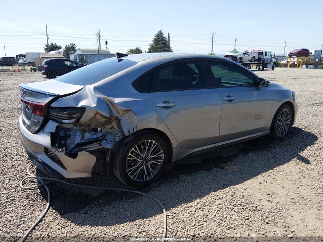 2024 Kia Forte Gt-line მანქანა იყიდება აუქციონზე, vin: 3KPF54AD4RE754785, აუქციონის ნომერი: 45067594