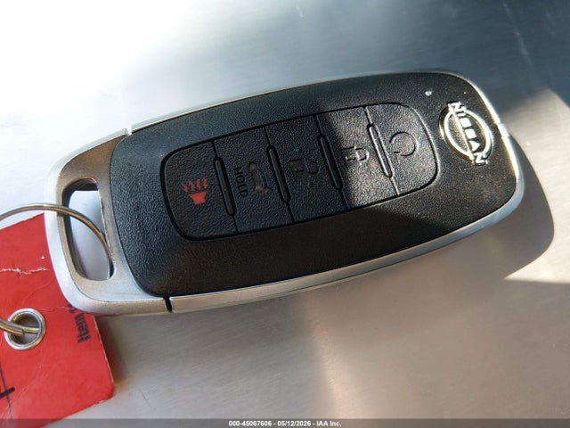 JN8BT3BA2RW357623 Nissan Rogue Sv Fwd