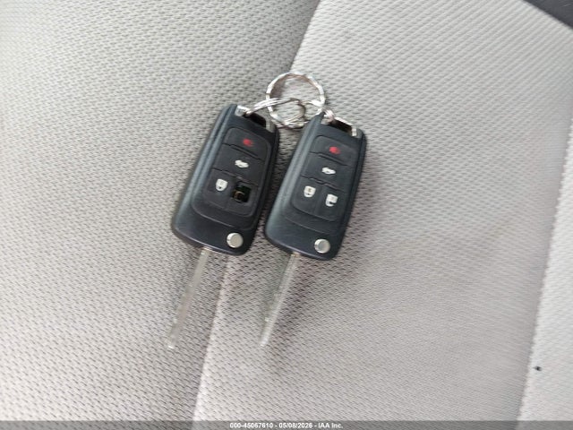 45067610 :رقم المزاد ، 1G1PA5SHXF7281552 vin ، 2015 Chevrolet Cruze Ls Auto مزاد بيع