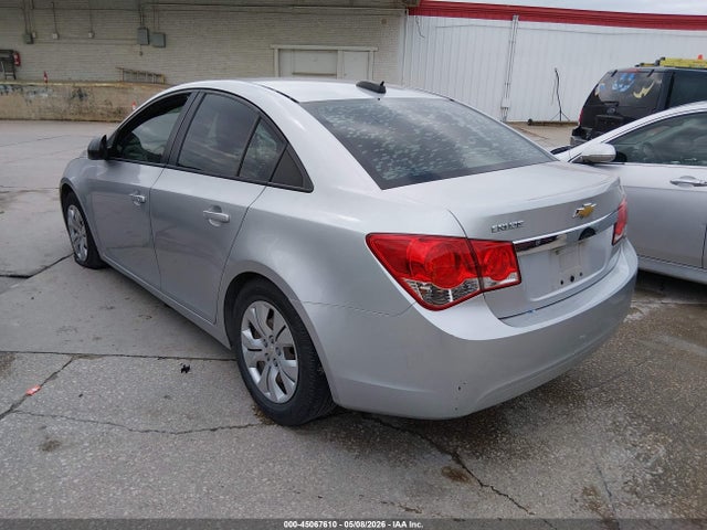 45067610 :رقم المزاد ، 1G1PA5SHXF7281552 vin ، 2015 Chevrolet Cruze Ls Auto مزاد بيع
