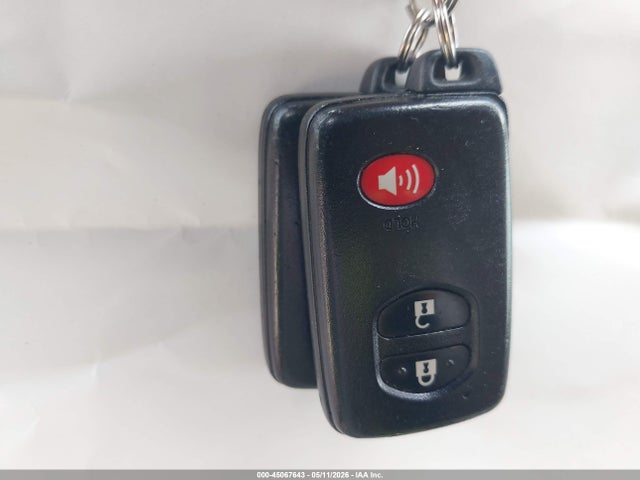 2011 Toyota Prius Two მანქანა იყიდება აუქციონზე, vin: JTDKN3DU3B1367058, აუქციონის ნომერი: 45067643