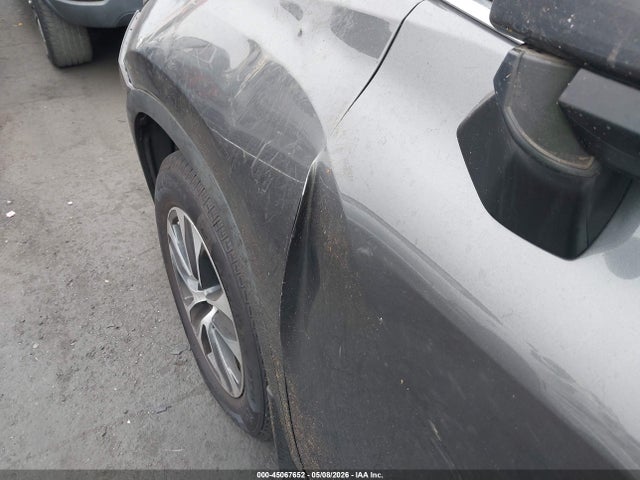 45067652 :رقم المزاد ، 5TDKBRCH1PS566149 vin ، 2023 Toyota Highlander Hybrid Xle مزاد بيع