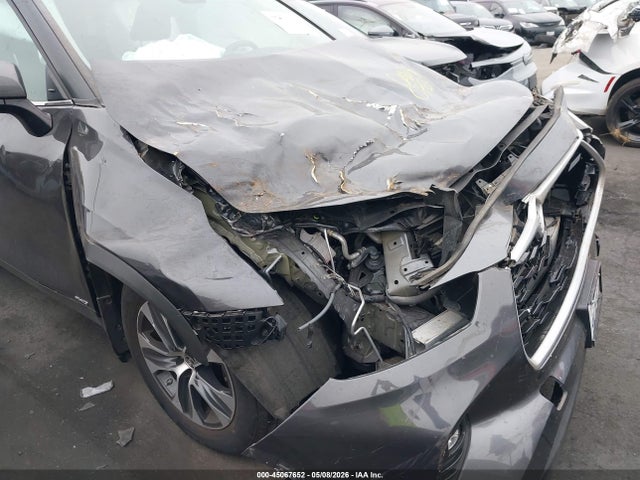 45067652 :رقم المزاد ، 5TDKBRCH1PS566149 vin ، 2023 Toyota Highlander Hybrid Xle مزاد بيع