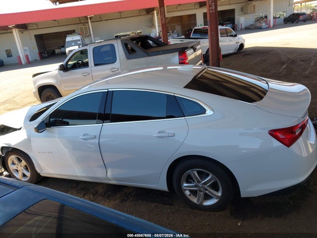 1G1ZD5ST5RF217434 Chevrolet Malibu Fwd 1lt