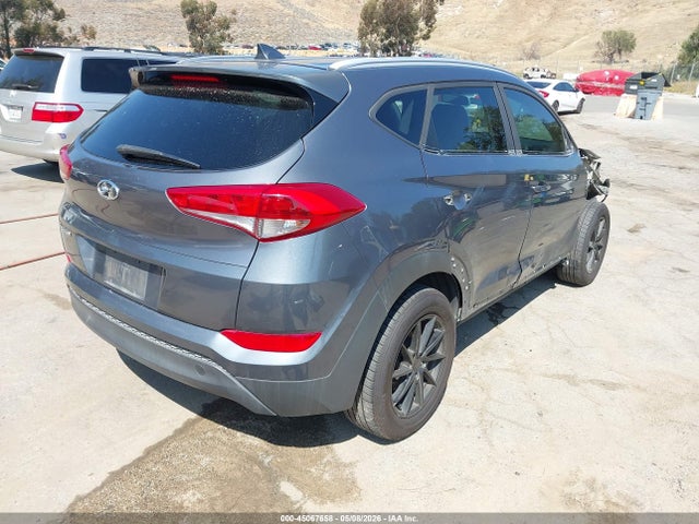 KM8J33A41JU600773 Hyundai TUCSON SEL